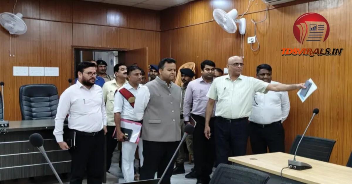 Gopalganj New DM Samir Saurabh Took Charge